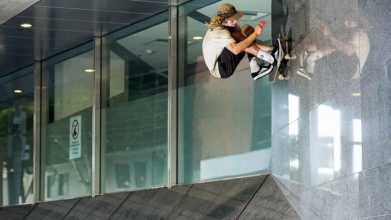 The Melbourne Identity skate video by Girl