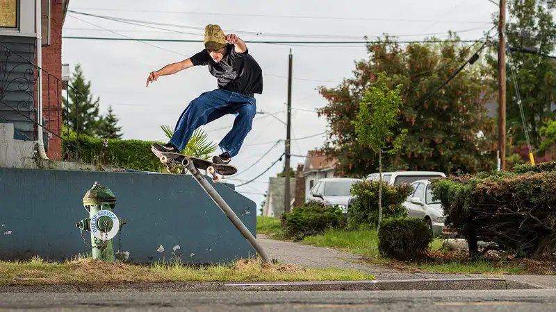 G-FILES 002 skate video