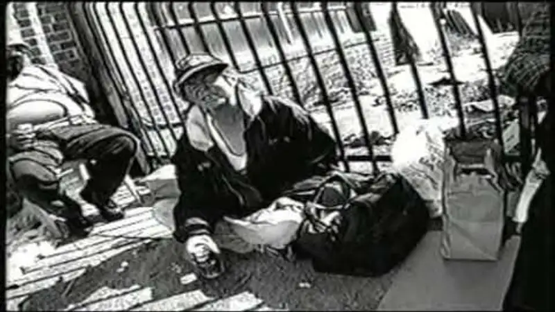 Issue 49 skate video by 411 Video Magazine (2)