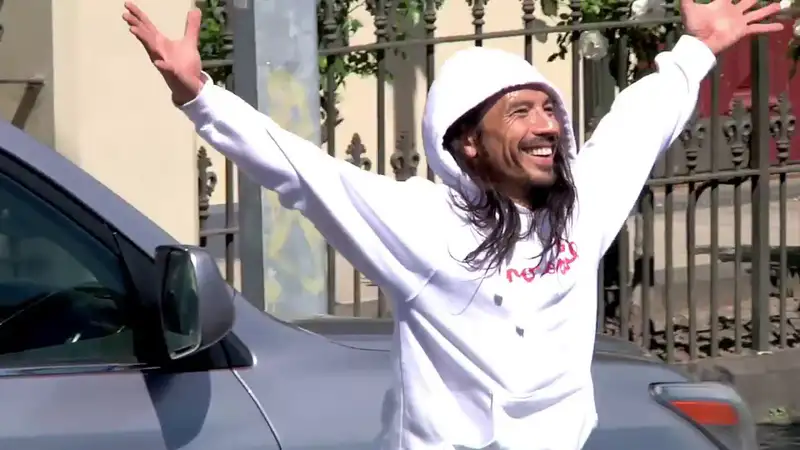 Converse - Purple skate video by converse