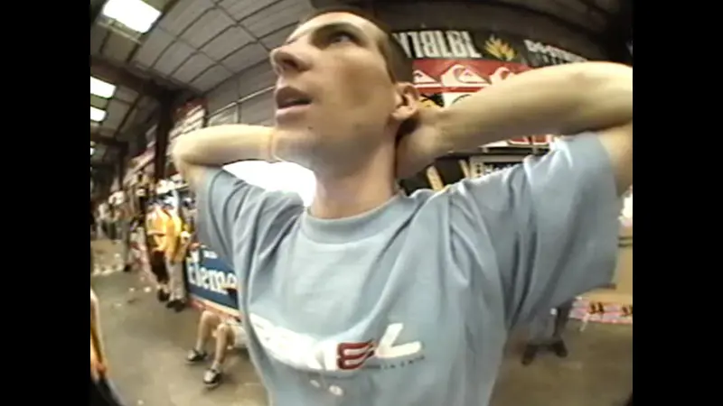 411VM - Tampa 2000 skate video by 411 video magazine