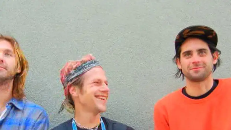Rasa Libre - A Cosmic Experience skate video by rasa libre