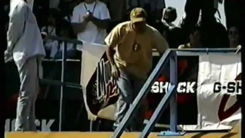 Magic skate video by Powell