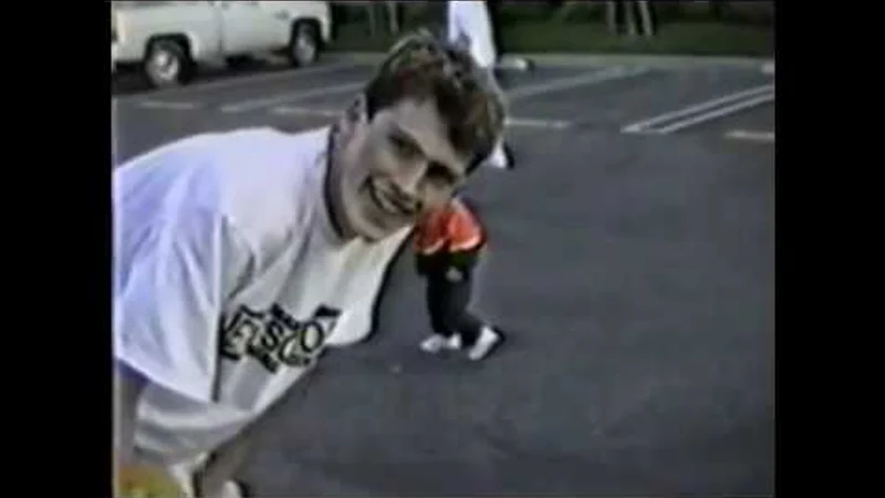 New School - Here's Flaco skate video